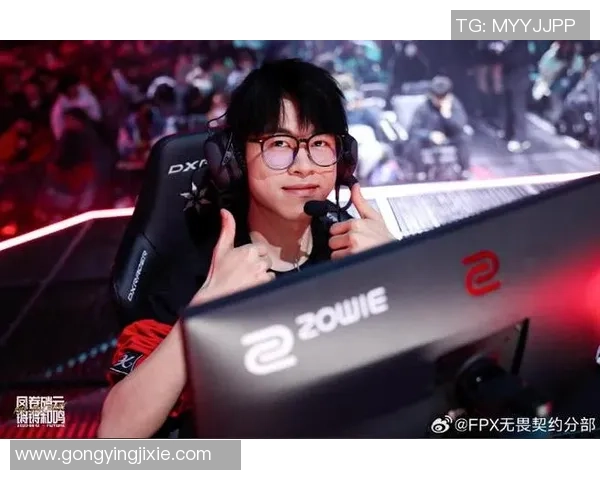 精英赛点评：FPX的状态表现